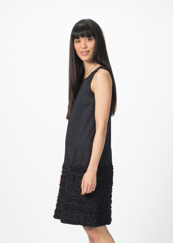 Dosa Simple Ruffle Dress Dosa Simple Ruffle Dress