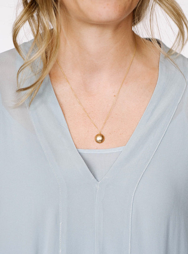 consider the wildflowers Clover Necklace consider the wildflowers Clover Necklace