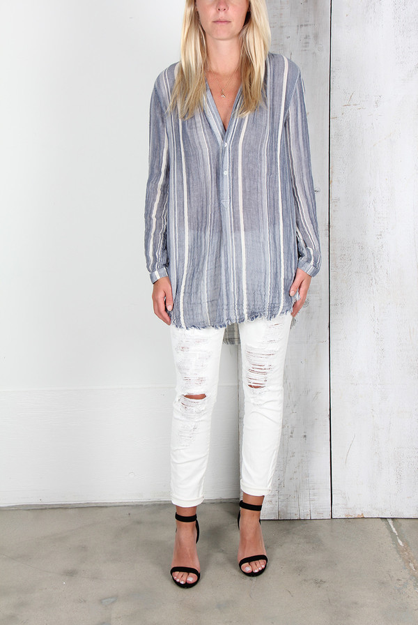 RAQUEL ALLEGRA BLUE STRIPE GAUZE HENLEY RAQUEL ALLEGRA BLUE STRIPE GAUZE HENLEY