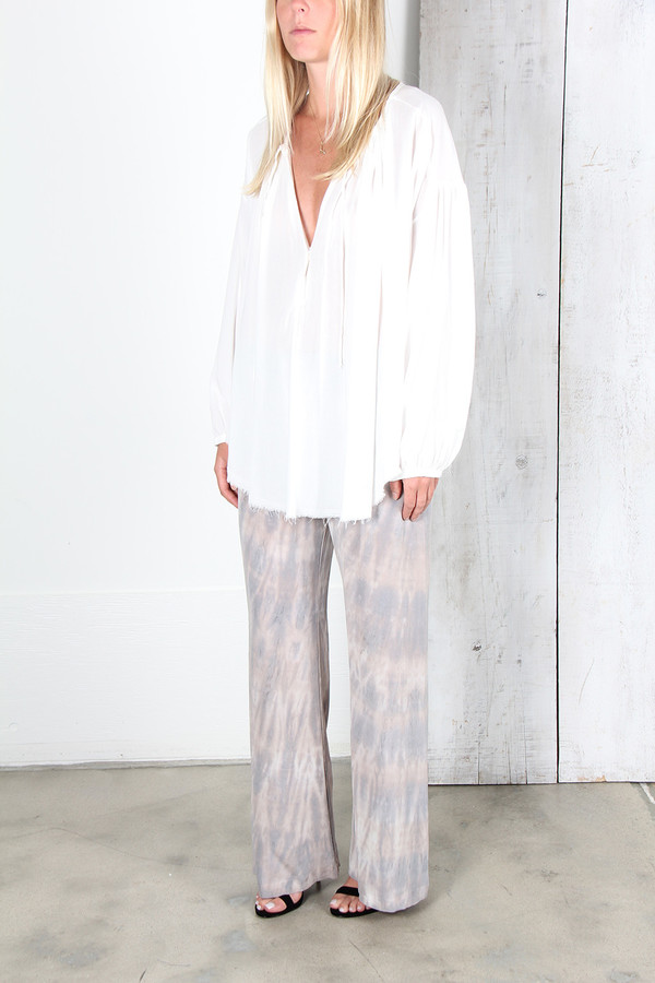 RAQUEL ALLEGRA SHIRRED BLOUSE RAQUEL ALLEGRA SHIRRED BLOUSE