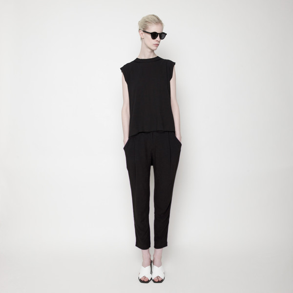7115 by Szeki Signature Linen Gathered Trouser - Black 7115 by Szeki Signature Linen Gathered Trouser - Black