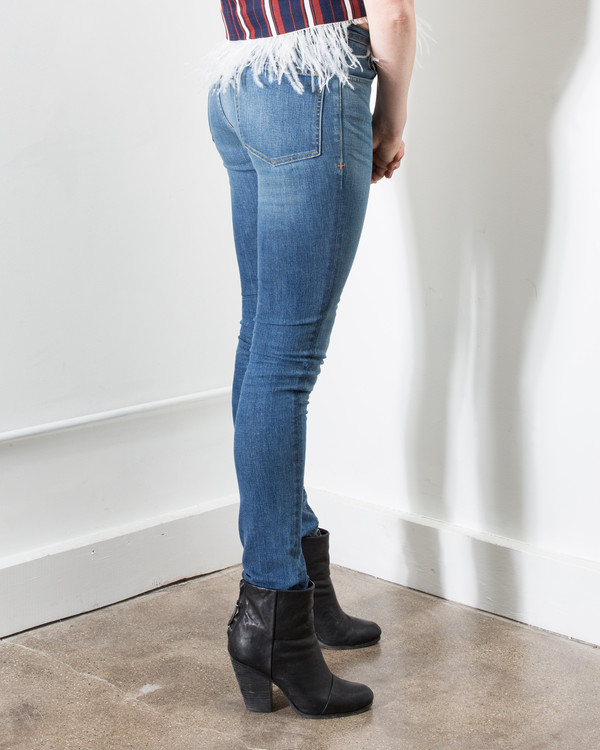 Imogene + Willie Slim Wayfarer Denim Imogene + Willie Slim Wayfarer Denim