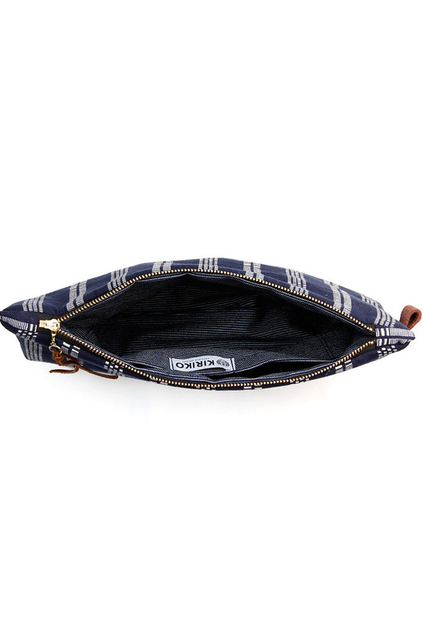 Kiriko Shuri-Ori Leather Clutch Navy Stripe Kiriko Shuri-Ori Leather Clutch Navy Stripe