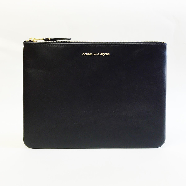 Comme des Garcons - Classic Leather Large Black Zip-up Pouch Comme des Garcons - Classic Leather Large Black Zip-up Pouch