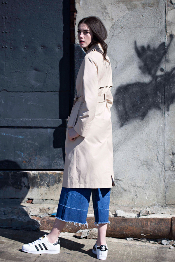 Lookast High Waist Wide Denim Pants- Dark Blue Lookast High Waist Wide Denim Pants- Dark Blue