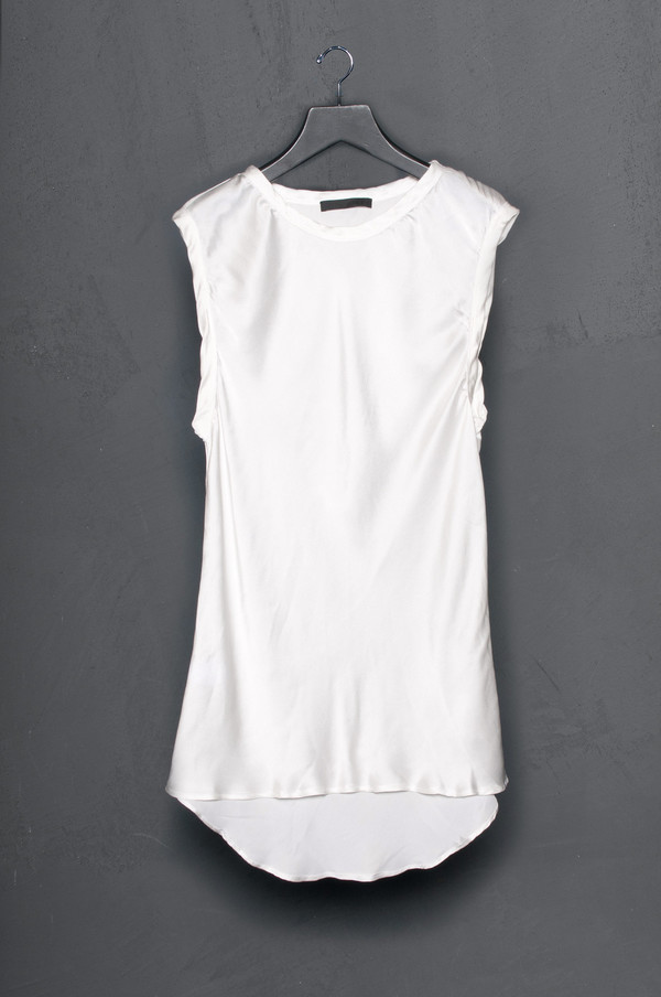 KES Cover Stitch Sleeveless Blouse KES Cover Stitch Sleeveless Blouse