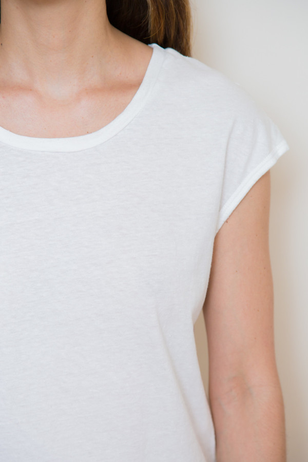 atelier delphine cap sleeve tee in white atelier delphine cap sleeve tee in white