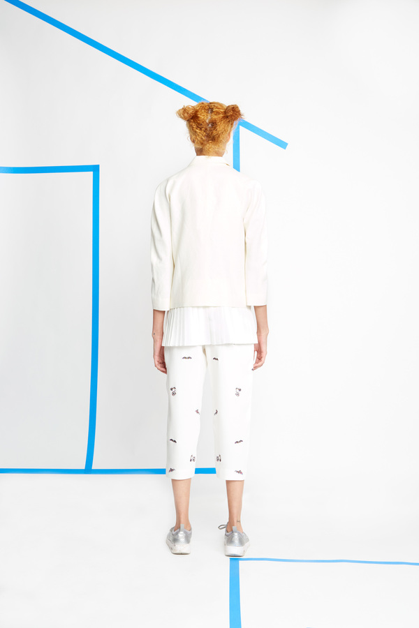 Hagahi Blazer With Pleated Hem Hagahi Blazer With Pleated Hem