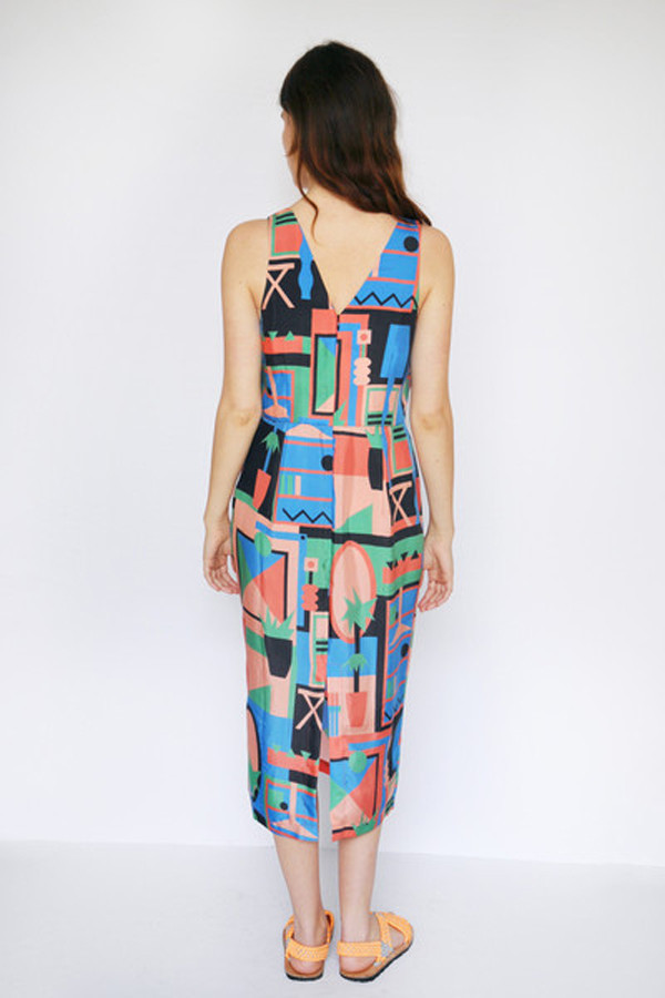 Dusen Dusen V Neck Dress Living Room Dusen Dusen V Neck Dress Living Room