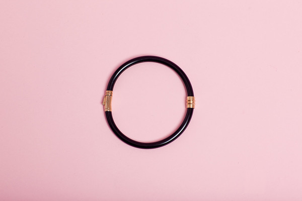 LUZ ORTIZ ENCE NECKLACE LUZ ORTIZ ENCE NECKLACE