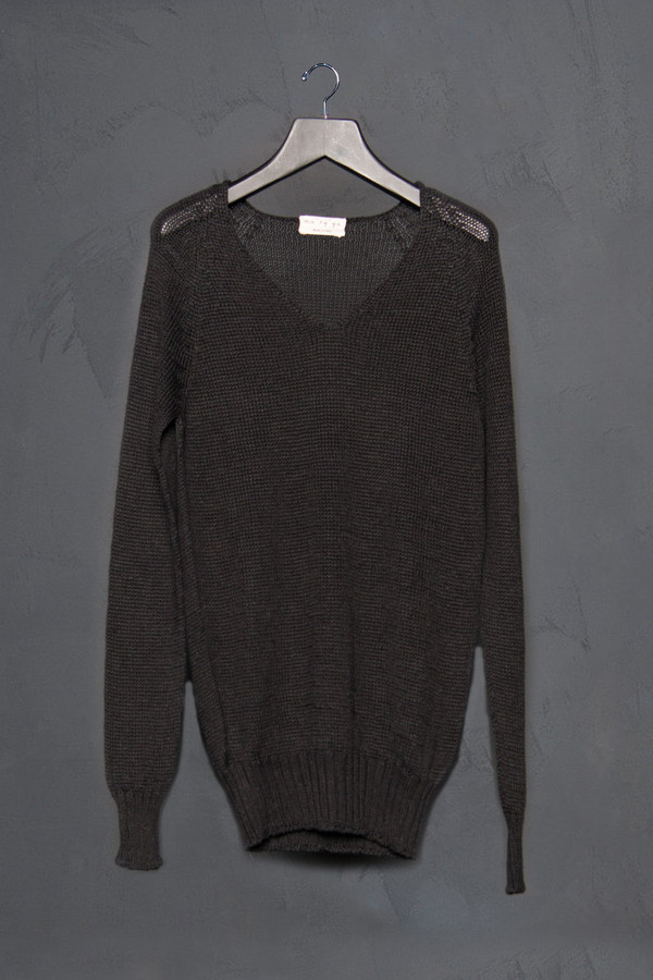 Ma'ry'ya Long V Neck Sweater Ma'ry'ya Long V Neck Sweater