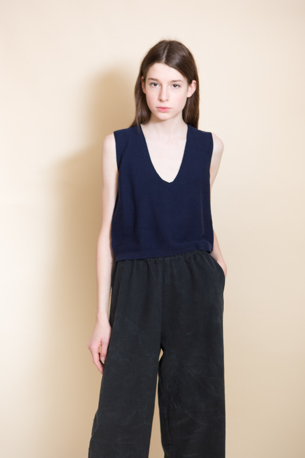Ali Golden Knit V-Neck Tank / Navy Ali Golden Knit V-Neck Tank / Navy