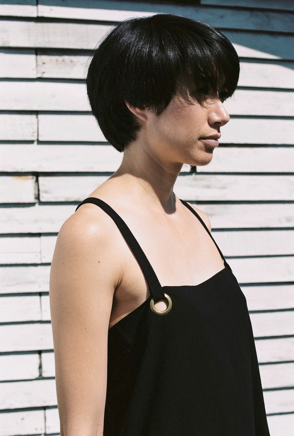 Assemly Strap Top - black Assemly Strap Top - black