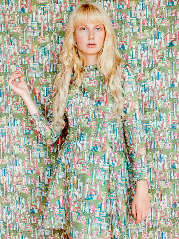 Samantha Pleet Passion Dress Castle Samantha Pleet Passion Dress Castle