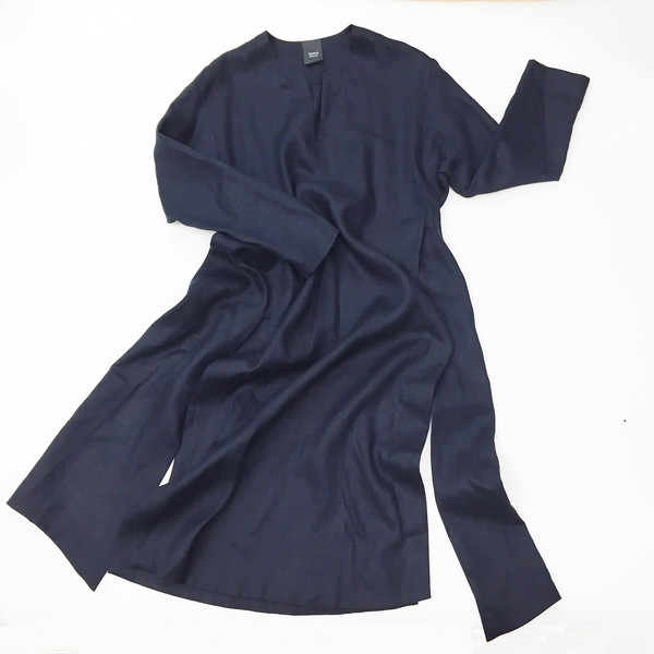 Sherie Muijs Shirt No. 9 - Navy Linen Sherie Muijs Shirt No. 9 - Navy Linen