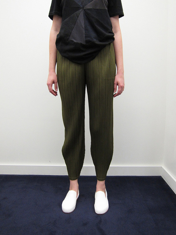 Issey Miyake Ankle Angle Pant Issey Miyake Ankle Angle Pant
