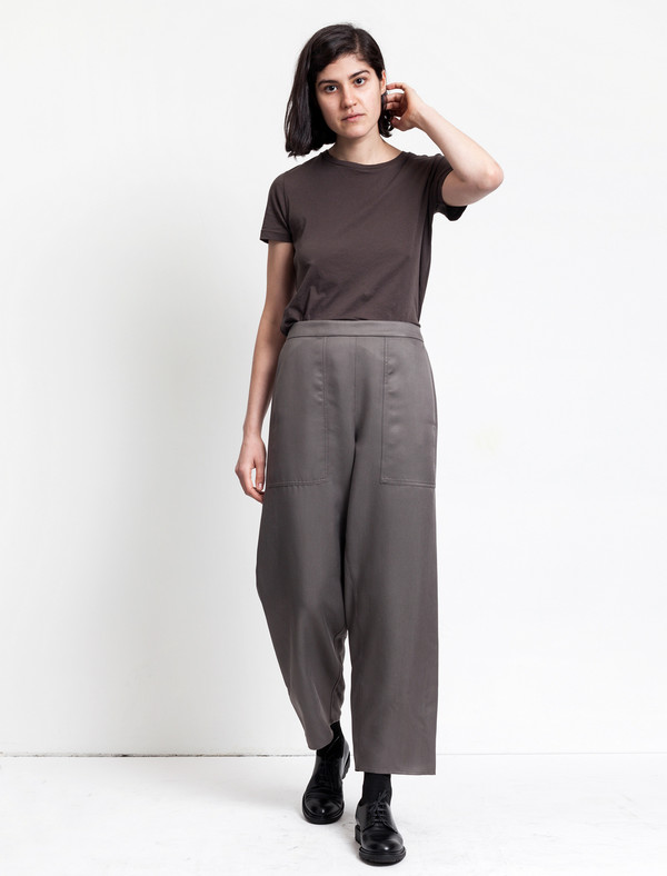 Lemaire Elasticated 3/4 Trousers Olive Grey Lemaire Elasticated 3/4 Trousers Olive Grey