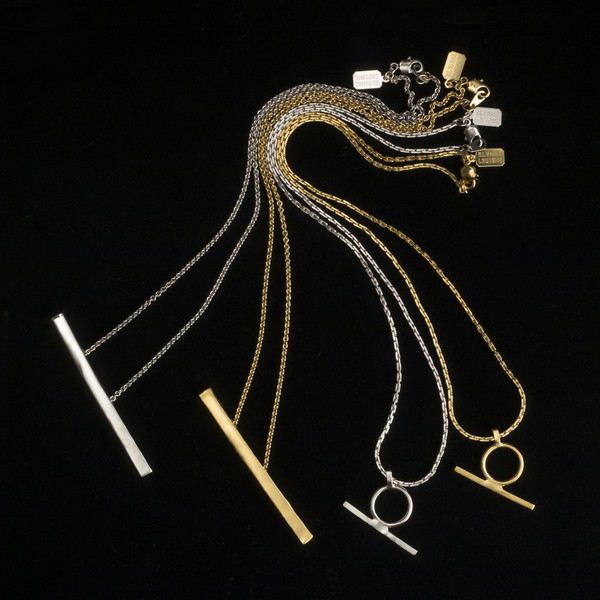 Alynne Lavigne Circle Bar Necklace Alynne Lavigne Circle Bar Necklace