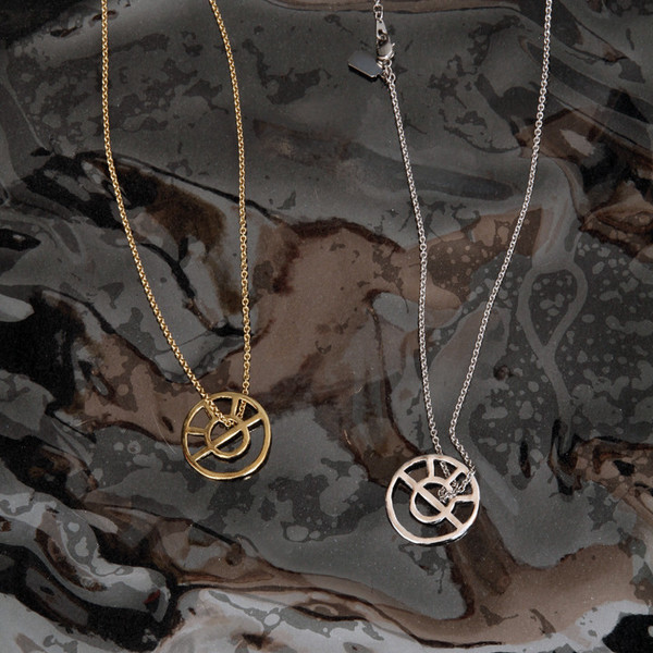 Alynne Lavigne Disc Necklace Alynne Lavigne Disc Necklace