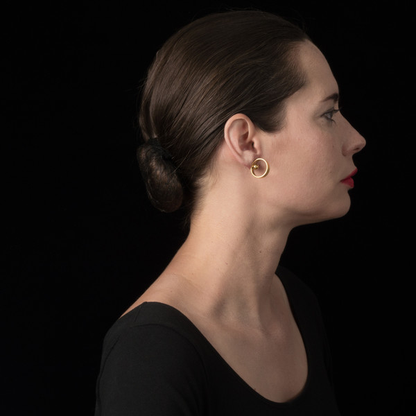 Alynne Lavigne Small Side Hoops Alynne Lavigne Small Side Hoops