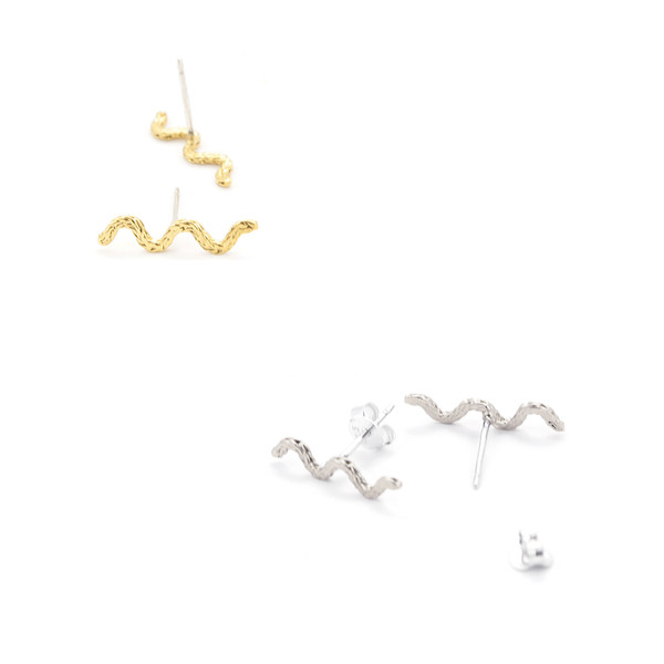 Alynne Lavigne Wavy Studs Alynne Lavigne Wavy Studs