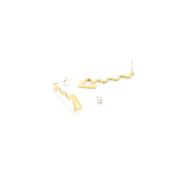 Alynne Lavigne Way Triangle Earrings Alynne Lavigne Way Triangle Earrings