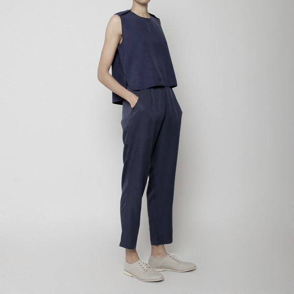 7115 by Szeki Crew Neck Cropped Top - Navy SS16 7115 by Szeki Crew Neck Cropped Top - Navy SS16