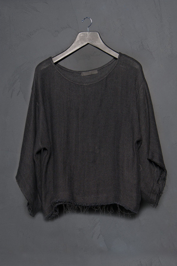 KES Cropped Frayed Top KES Cropped Frayed Top