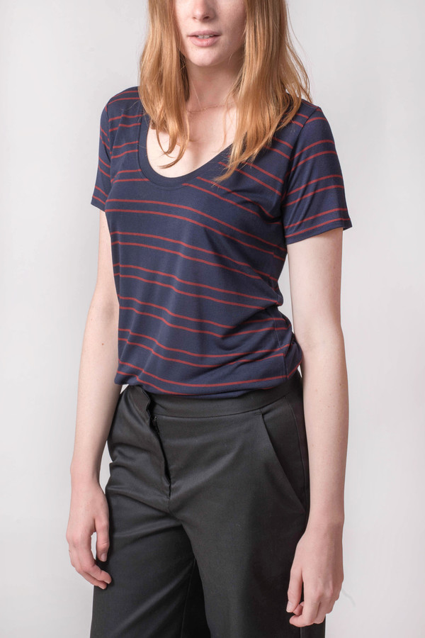 The Lady & the Sailor Basic Tee Scarlet Stripe The Lady & the Sailor Basic Tee Scarlet Stripe