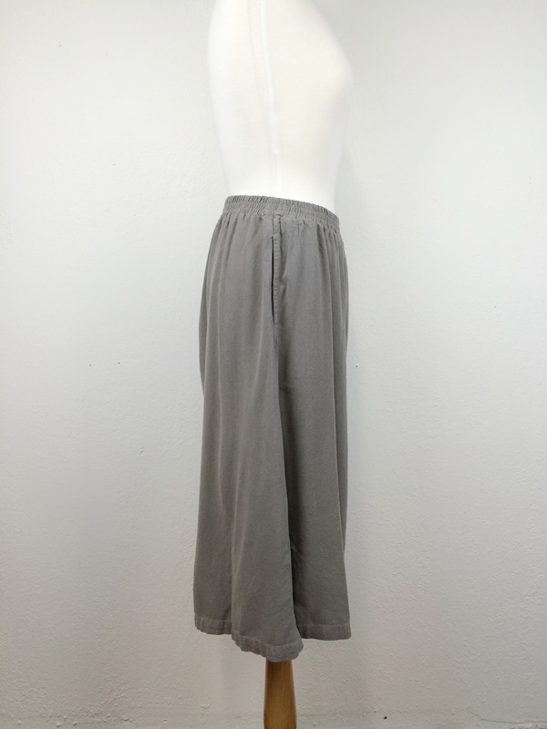 Black Crane Slit Wide Culotte Black Crane Slit Wide Culotte
