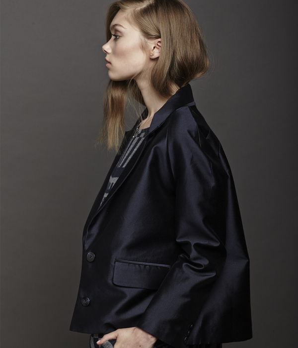 Nikki Chasin Varda Raglan Blazer Nikki Chasin Varda Raglan Blazer