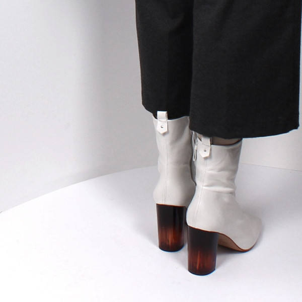 L'Intervalle Nerina Boots (White Leather) L'Intervalle Nerina Boots (White Leather)
