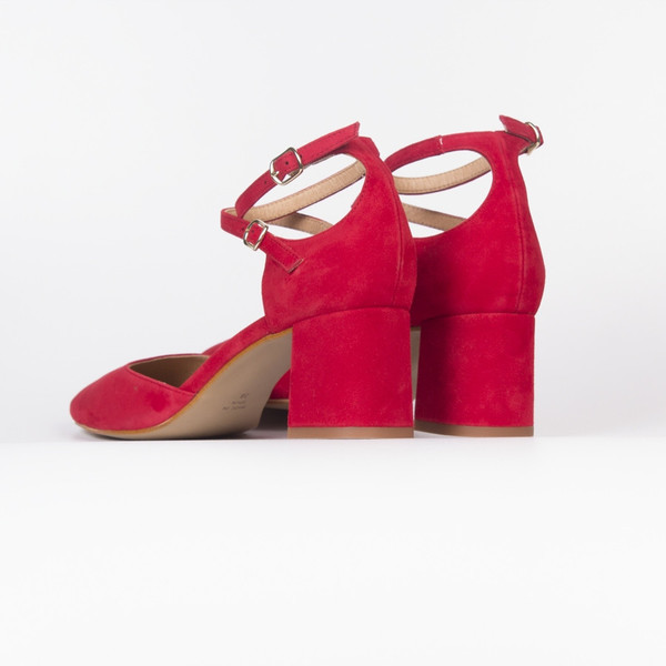 L'Intervalle Reikan Suede Shoes (Red) L'Intervalle Reikan Suede Shoes (Red)