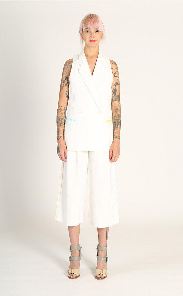 Kurt Lyle Sue Ellen Vest - White Kurt Lyle Sue Ellen Vest - White