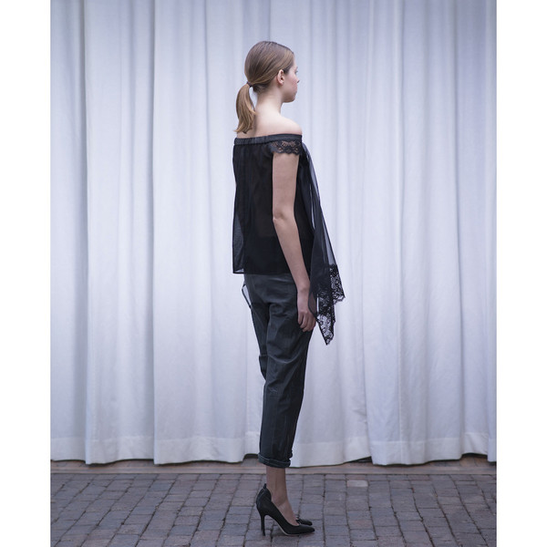 Gary Graham Shoulder Top Gary Graham Shoulder Top