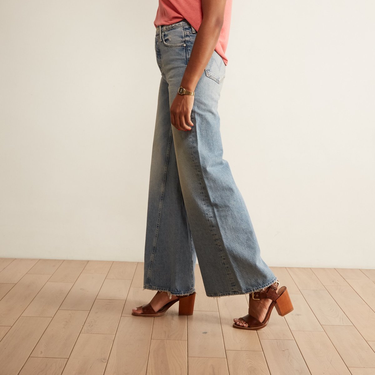 Mother Denim The Enchanter Jeans - The 
