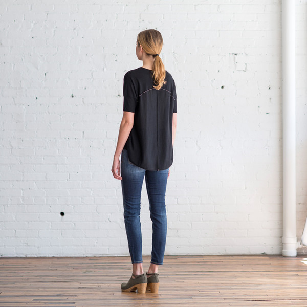 Paychi Guh Boxy Tee Black Paychi Guh Boxy Tee Black