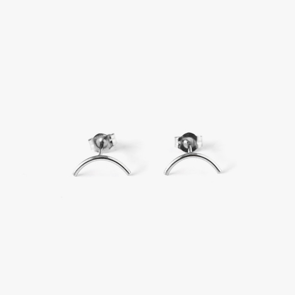 Giantlion Mini Arc Earrings in Sterling Silver Giantlion Mini Arc Earrings in Sterling Silver