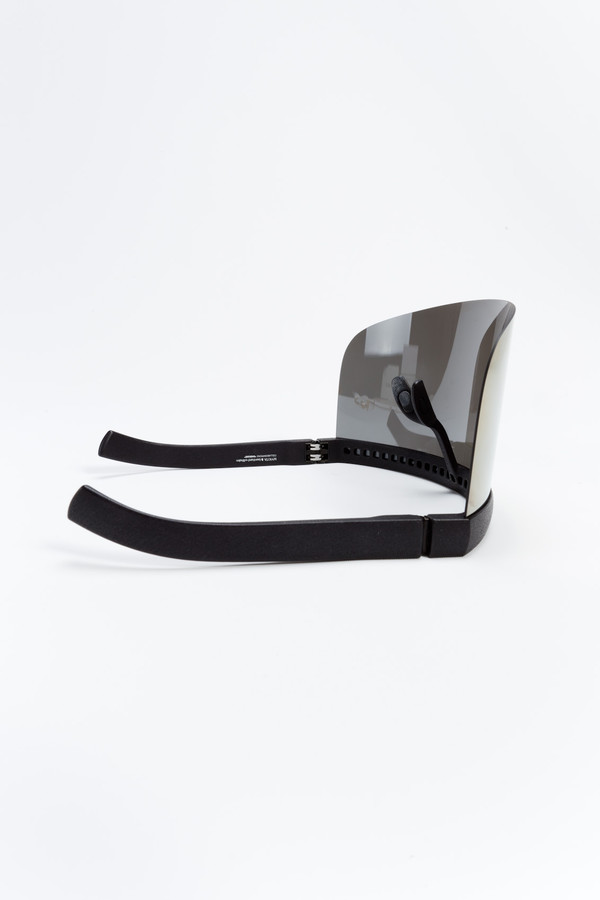 MYKITA DAISUKE Sun Visor Black/Gold Flash Shield MYKITA DAISUKE Sun Visor Black/Gold Flash Shield