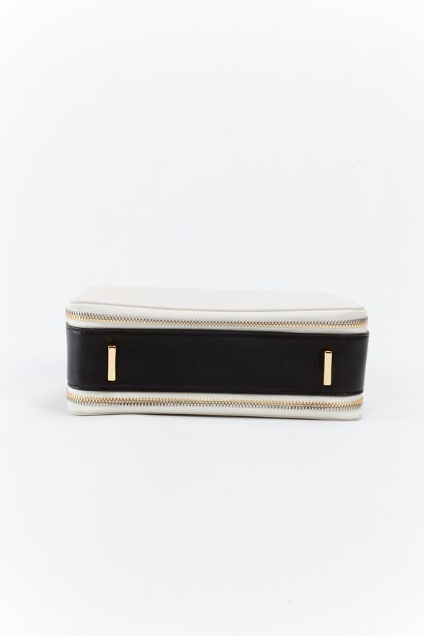 WANT Les Essentiels de la Vie Demiranda Shoulder Bag Chalk/Black WANT Les Essentiels de la Vie Demiranda Shoulder Bag Chalk/Black