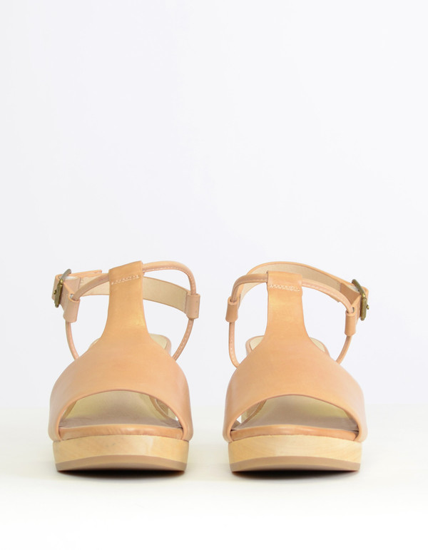 Intentionally Blank Gabby Sandal Taupe Intentionally Blank Gabby Sandal Taupe