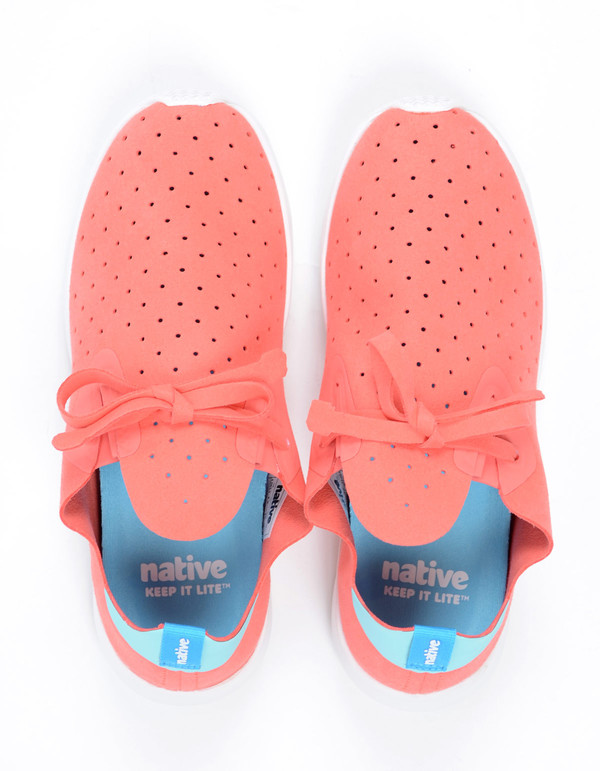Native Shoes Native Apollo Moc Snapper Red with Cabo Blue and Shell White Native Shoes Native Apollo Moc Snapper Red with Cabo Blue and Shell White