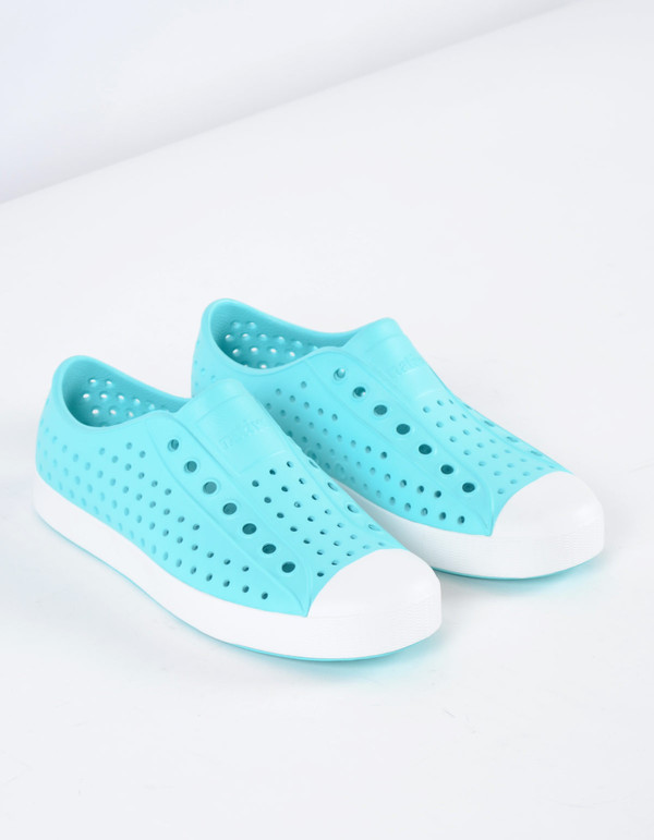 Native Shoes Native Jefferson Cabo Blue with Shell White Native Shoes Native Jefferson Cabo Blue with Shell White