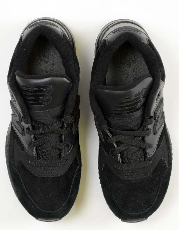 New Balance 530 Running 90s Remix Collection Black New Balance 530 Running 90s Remix Collection Black