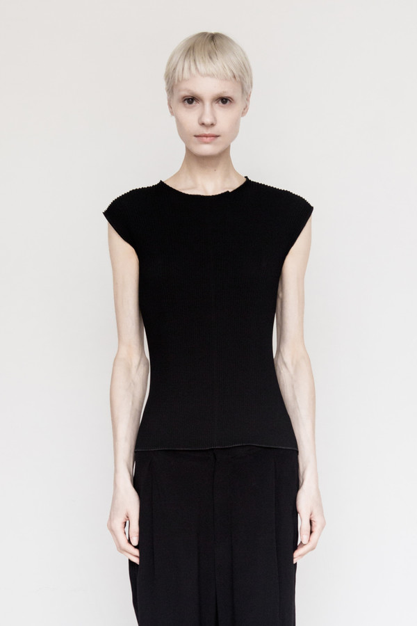 Kallmeyer Pleat Sleeveless Top Kallmeyer Pleat Sleeveless Top