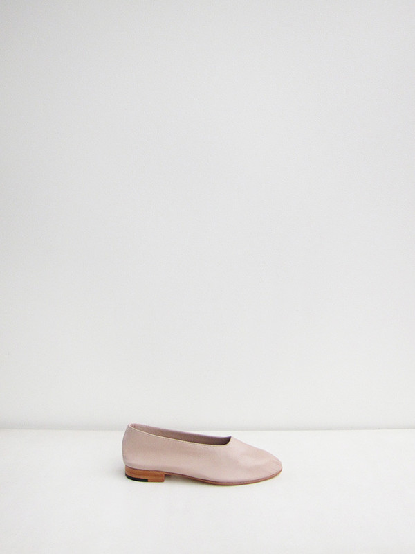 Martiniano Glove Flats - Antelope Martiniano Glove Flats - Antelope