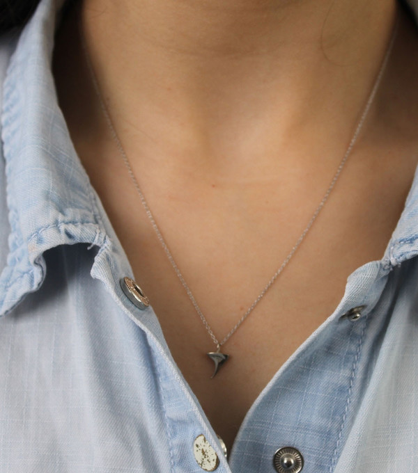 CatBird - Sterling Silver Rose Thorn Necklace CatBird - Sterling Silver Rose Thorn Necklace