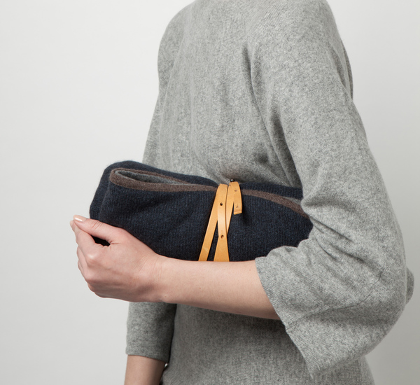 Oyuna Indigo Daya Cashmere Travel Blanket Oyuna Indigo Daya Cashmere Travel Blanket