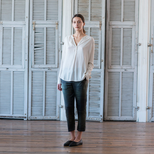Raquel Allegra Henley Blouse Dirty White Raquel Allegra Henley Blouse Dirty White