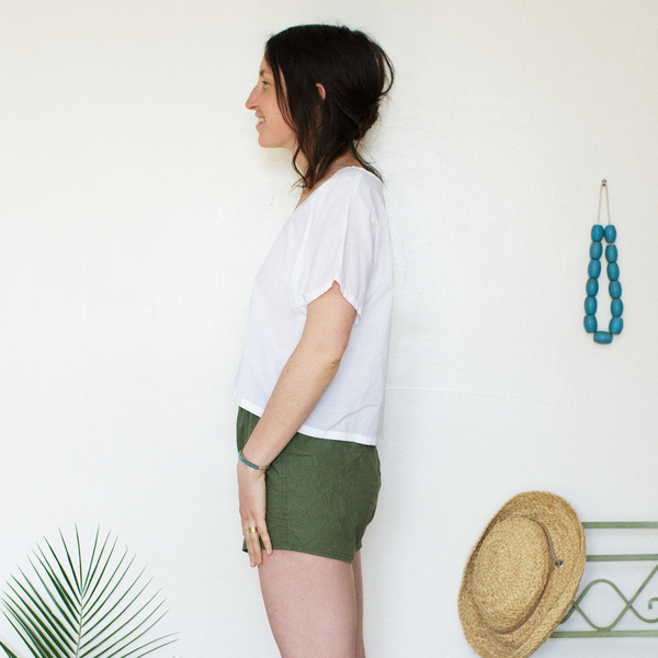 Me & Arrow Crop Top - Lightweight Cotton White Me & Arrow Crop Top - Lightweight Cotton White